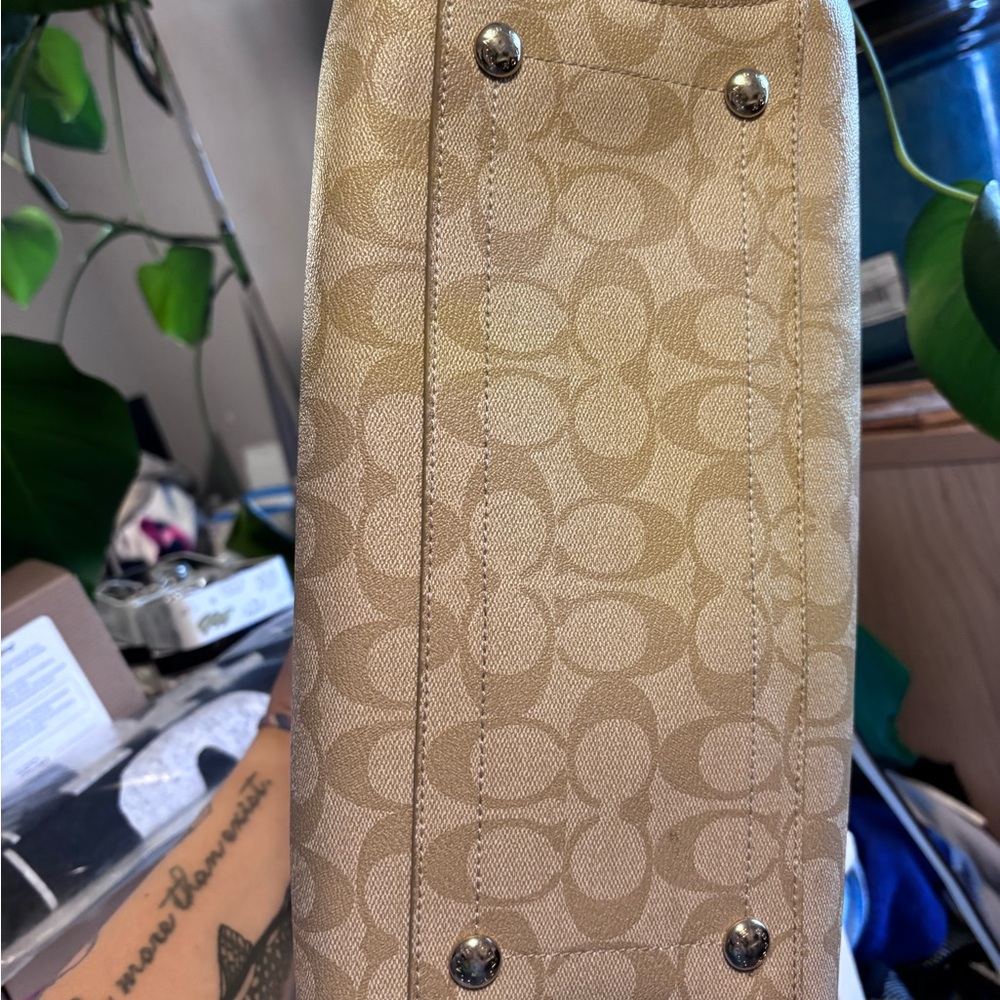 Coach Beige Signature Satchel - Picture 9 of 9
